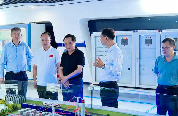 中国工程院院士彭苏萍、吴凯一行就“江西省储能产业政策体系构建研究”项目开展专题调研