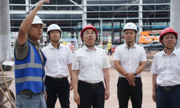黄修国调研宜宾储能产业园相关工作