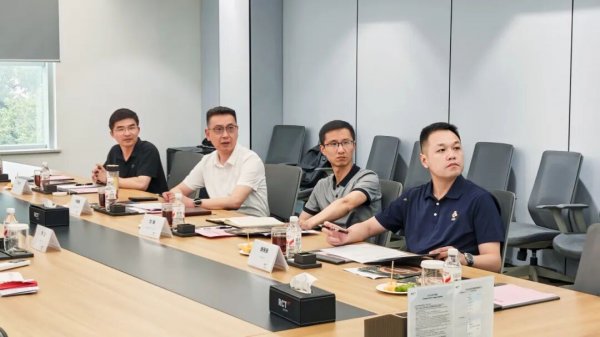 聚力向新，徐州高新区考察团赴阿诗特能源开展新型储能项目建设专题交流会