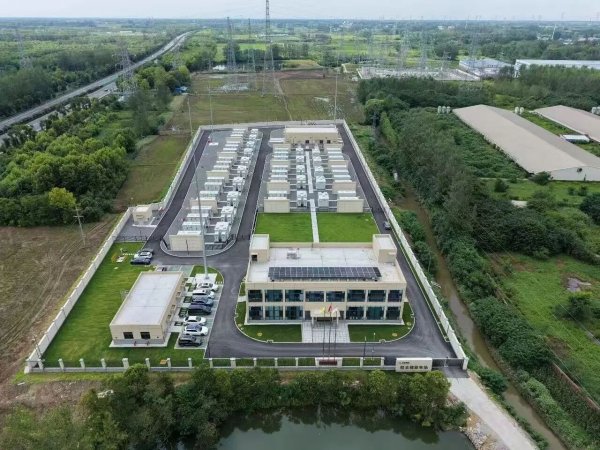 长丰县庄墓100MW/200MWh电网侧独立储能电站项目正式并网运行！